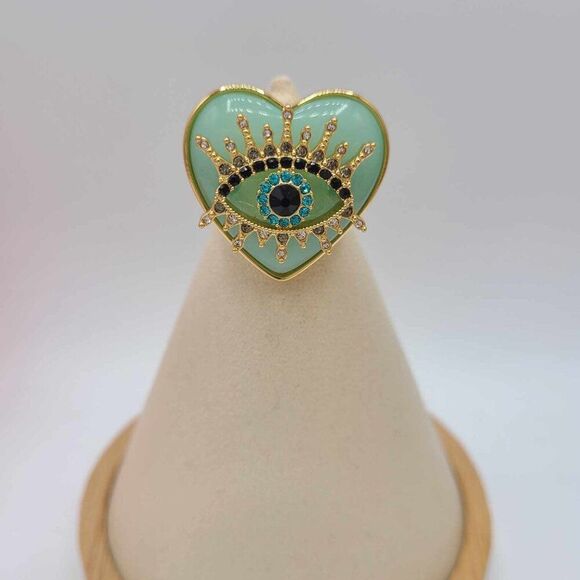 Kurt Geiger Evil Eye Green Stone Heart Cocktail Ring size 7 NWT!  NEW! - Picture 8 of 9